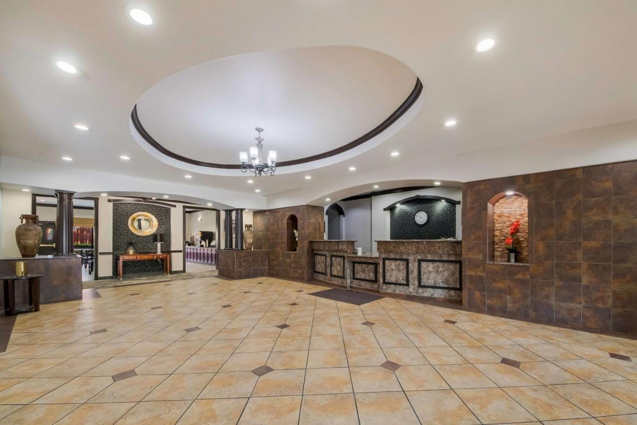 Surestay Plus Hotel By Best Western Near Seaworld San Antonio Eksteriør billede