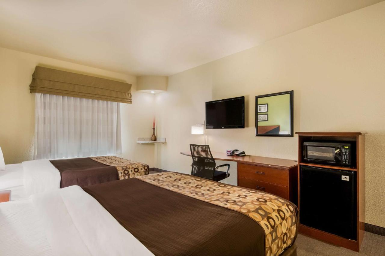 Surestay Plus Hotel By Best Western Near Seaworld San Antonio Eksteriør billede
